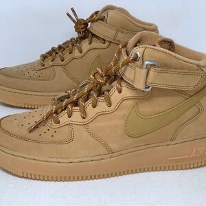 Nike Air Force 1 Mid '07 Men's Shoes	
Size M 8.5 / W 10